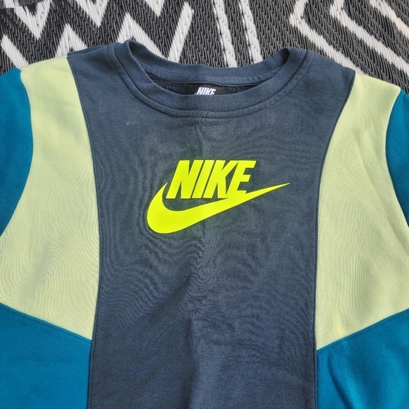 Nike Amplify Fleece Sweatshirt XL - Picture 4 of 12